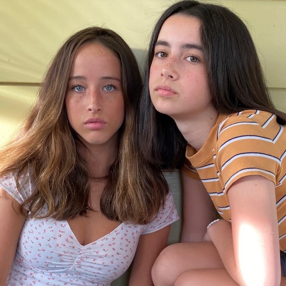 Meet your Posher, Christine! - Picture 5 of 7